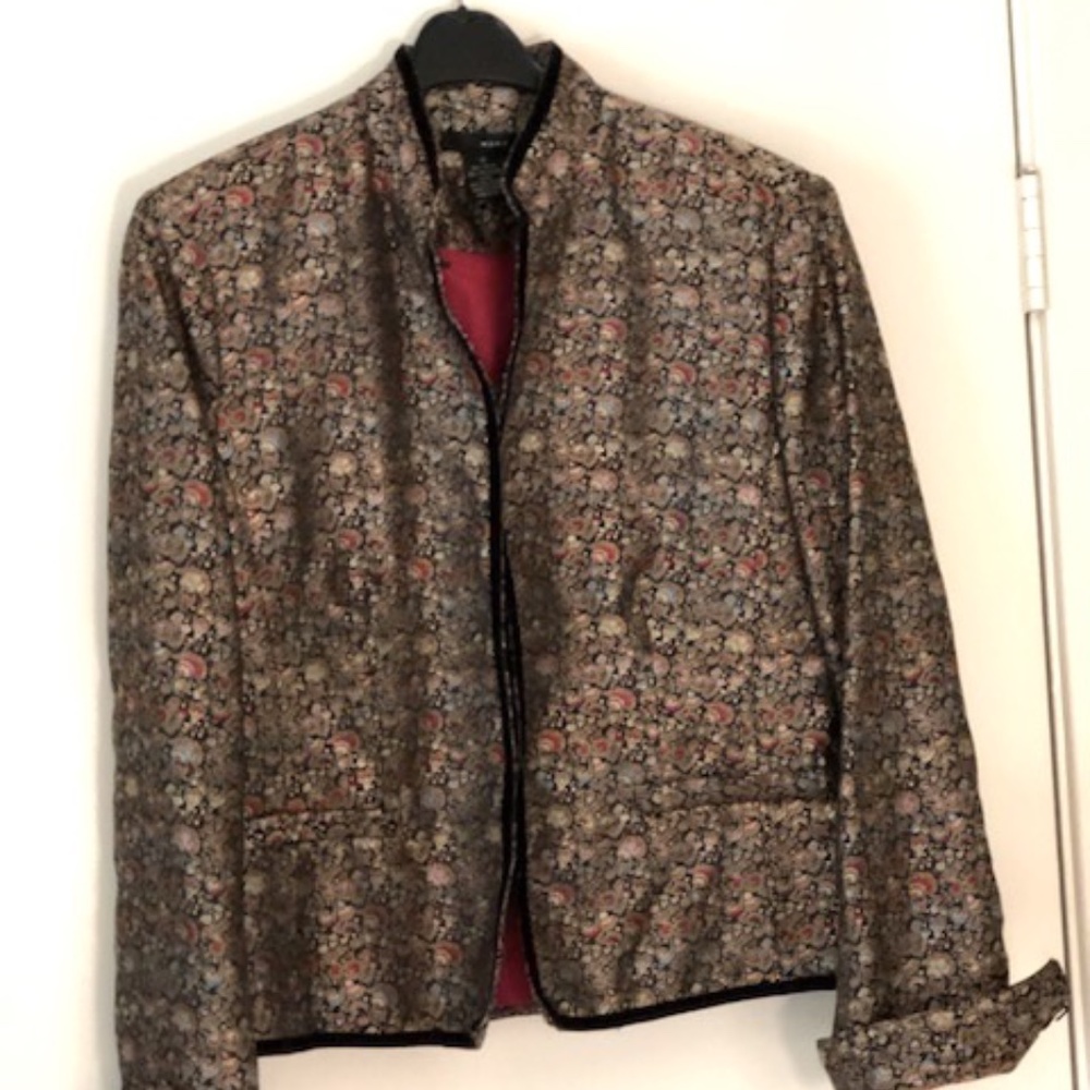 W.D.N.Y. Mandarin-Style jacket with red lining, size 10